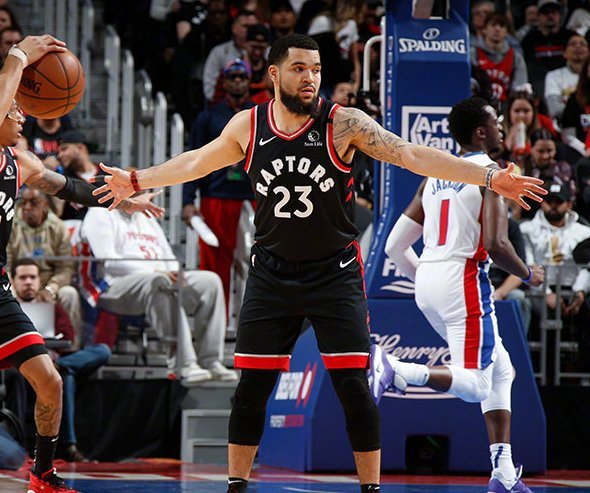  NBA常规赛激战正酣，东西部排名再生变局