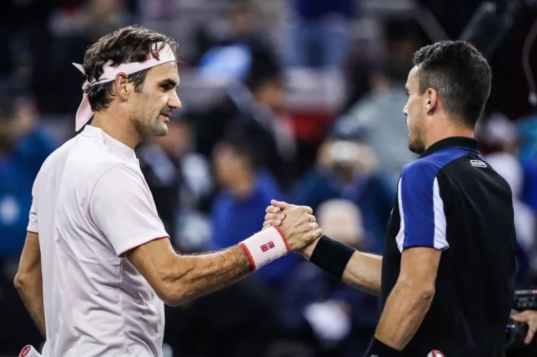  兹维列夫大师赛折桂重返巅峰